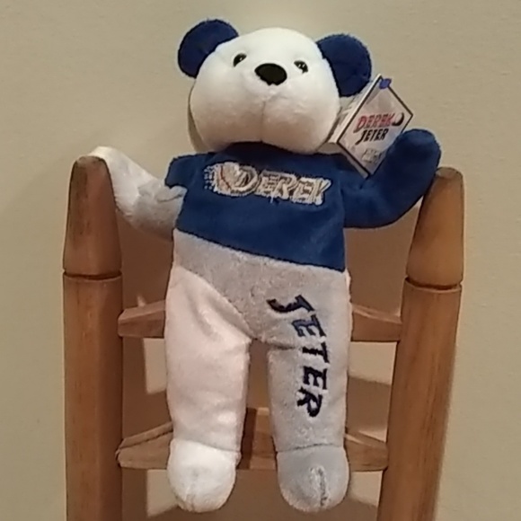 Salvino's Bammers Yankees Derek Jeter Bear (2001) #0018 - Picture 1 of 6